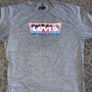 Levi's graphic tshirt.